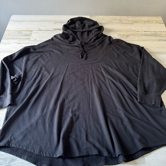 Torrid Super Soft Plush Shimmer Lounge Hoodie One Size Plus Size 1X-6X Black - Picture 2 of 16